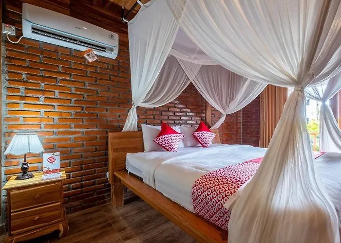 D'jineng Rice Terrace Hotel 2*